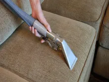 Báo giá giặt ghế sofa tại Hà Nội gồm những gì