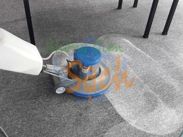 meo-ve-sinh-va-khu-mui-cho-tham-8