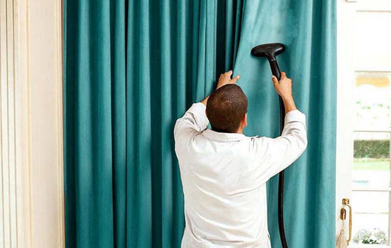 Dich-vu-giat-rem-cua-tai-khong-gian-sach-02